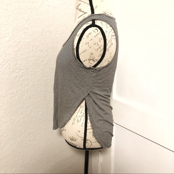 Madewell Strum Tank Top in Doran Stripe - Picture 7 of 10